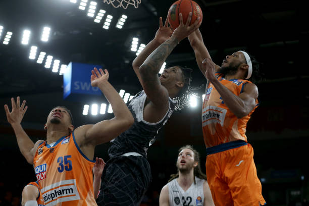 在这场比赛 在这场比赛