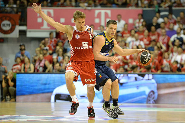 在面对具有 在面对具有